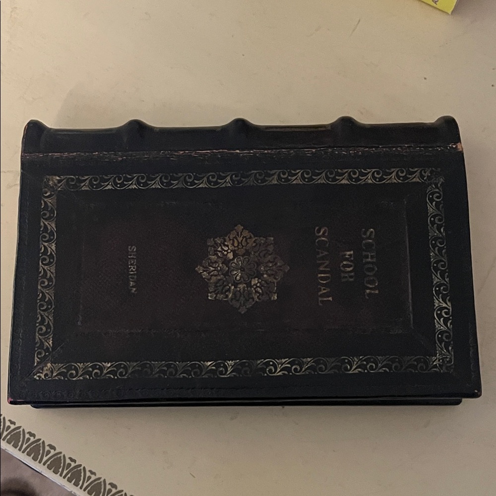 Fake Book Box - Picture 2 of 5